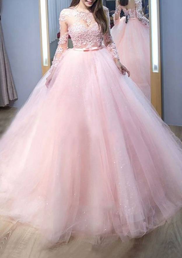 Ball Gown Bateau Full/Long Sleeve Court Train Tulle Prom Dress With Appliqued
