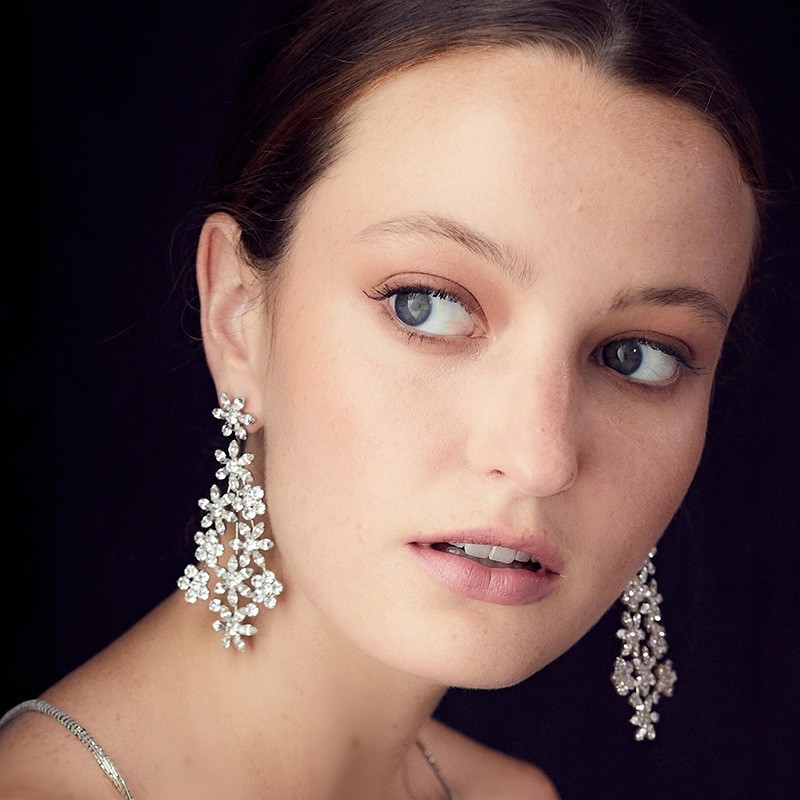 Boho Romantic Women's Earrings With Luxurious Rhinestone