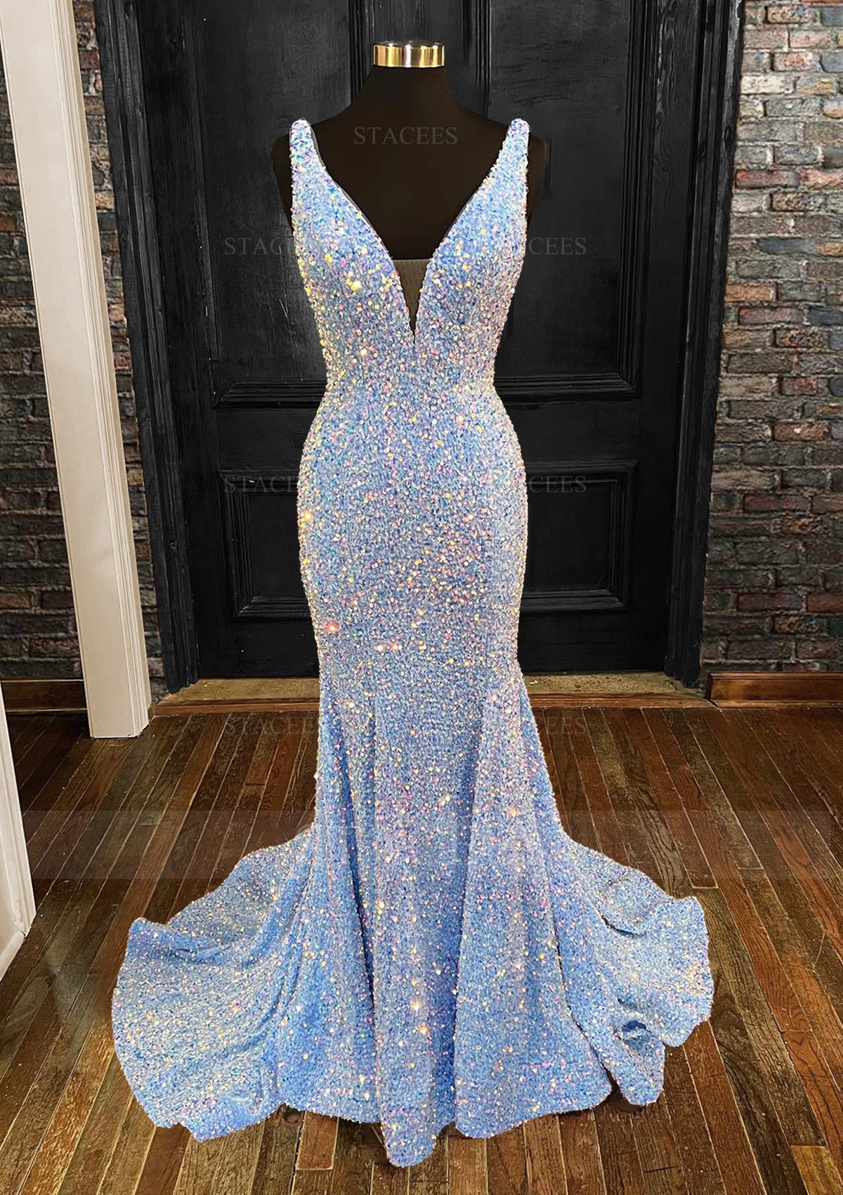 Sheath/column trumpet/mermaid col en v velours paillettes traîne balayage robe de bal