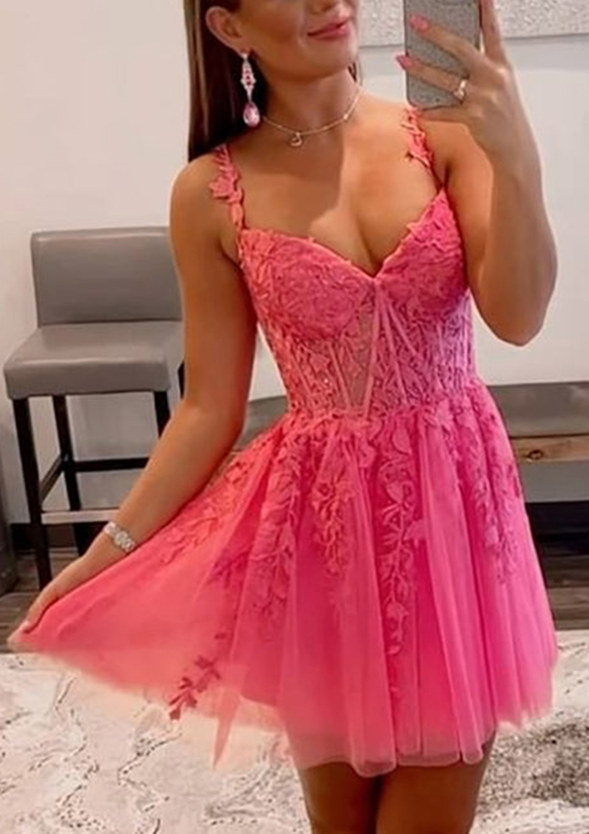 A-line V Neck Sleeveless Short/Mini Tulle Homecoming Dress with Appliqued Beading