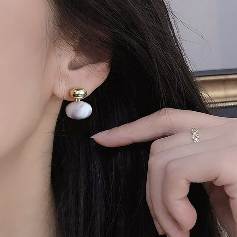 Charmant élégant ancien perle boucles d'oreilles