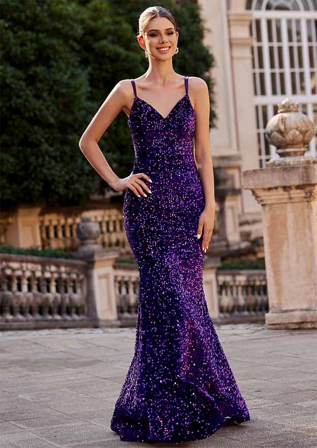 Trumpet/Mermaid V Neck Sweep Train Velvet Sequins Prom Dress