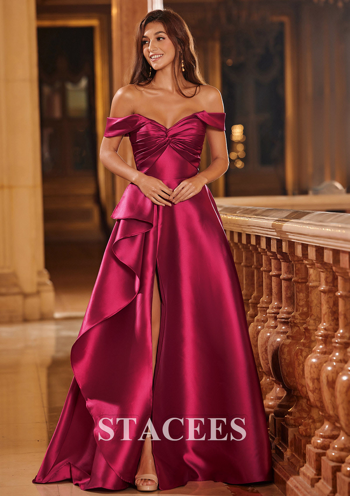 Bordeaux Trapèze épaule dénudée satin traîne balayage robe de bal 