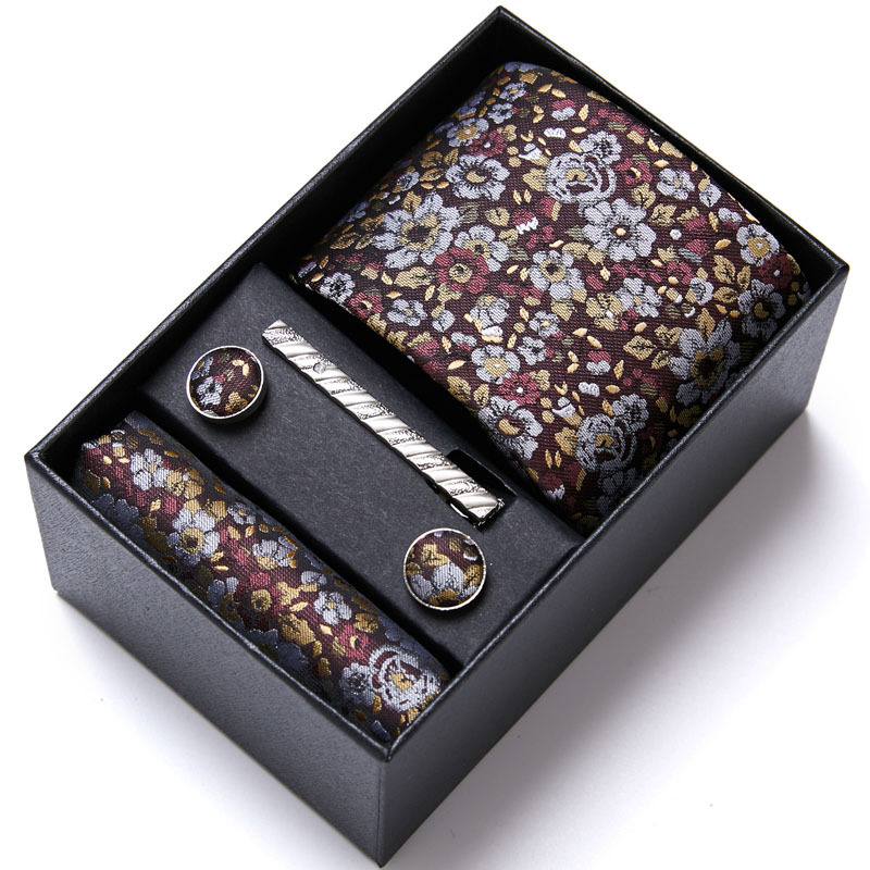 Set de 4 corbatas con estampado de flores para hombre