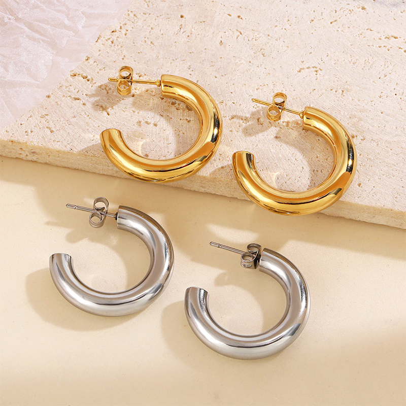 Gold Elegant Exquisite Ladies' 2 cm Copper Earrings - STACEES