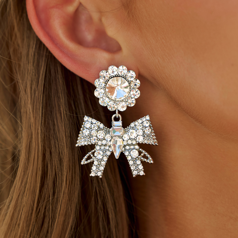 Pendientes de aleación con brillo encantador para mujer con cristales