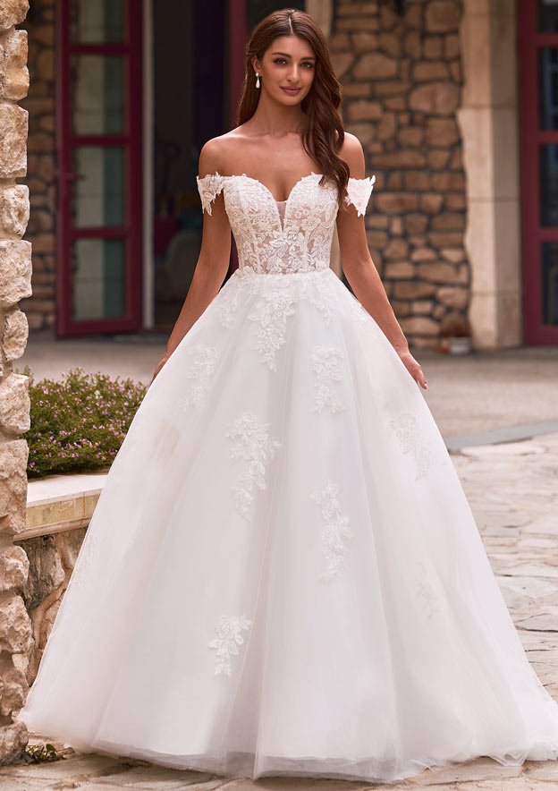 romantic tulle wedding dress Midi Simple Millie Feel like a modern Elegant V-Neck A-Line Tulle Lace