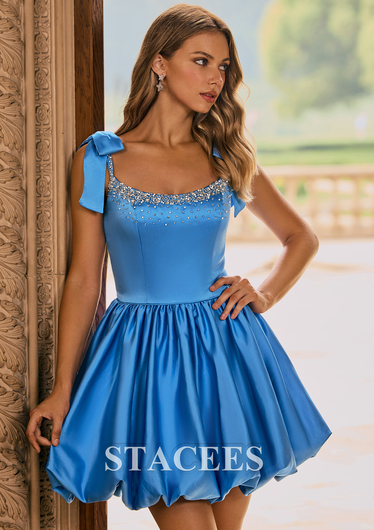 Bleu geai Robe trapèze scoop satin courte/mini robe de fête de la rentré avec perles noeuds papillons - STACEES