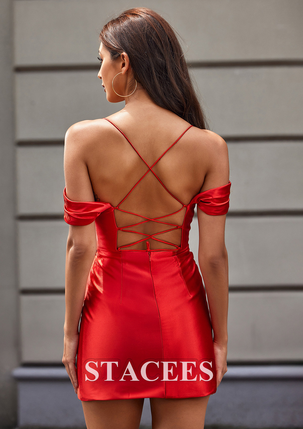 Rojo Tubo hombros descubiertos seda como el satén corto/mini vestido para homecoming - STACEES