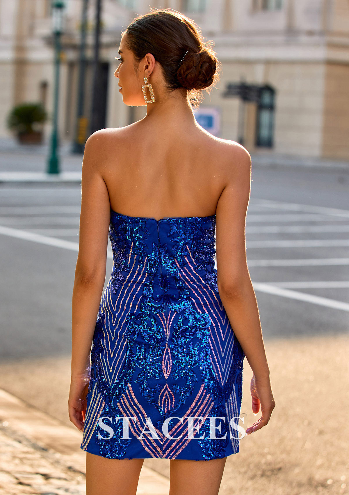 Royal Blue Sheath/Column V Neck Short/Mini Sequined Homecoming Dress with Split - STACEES