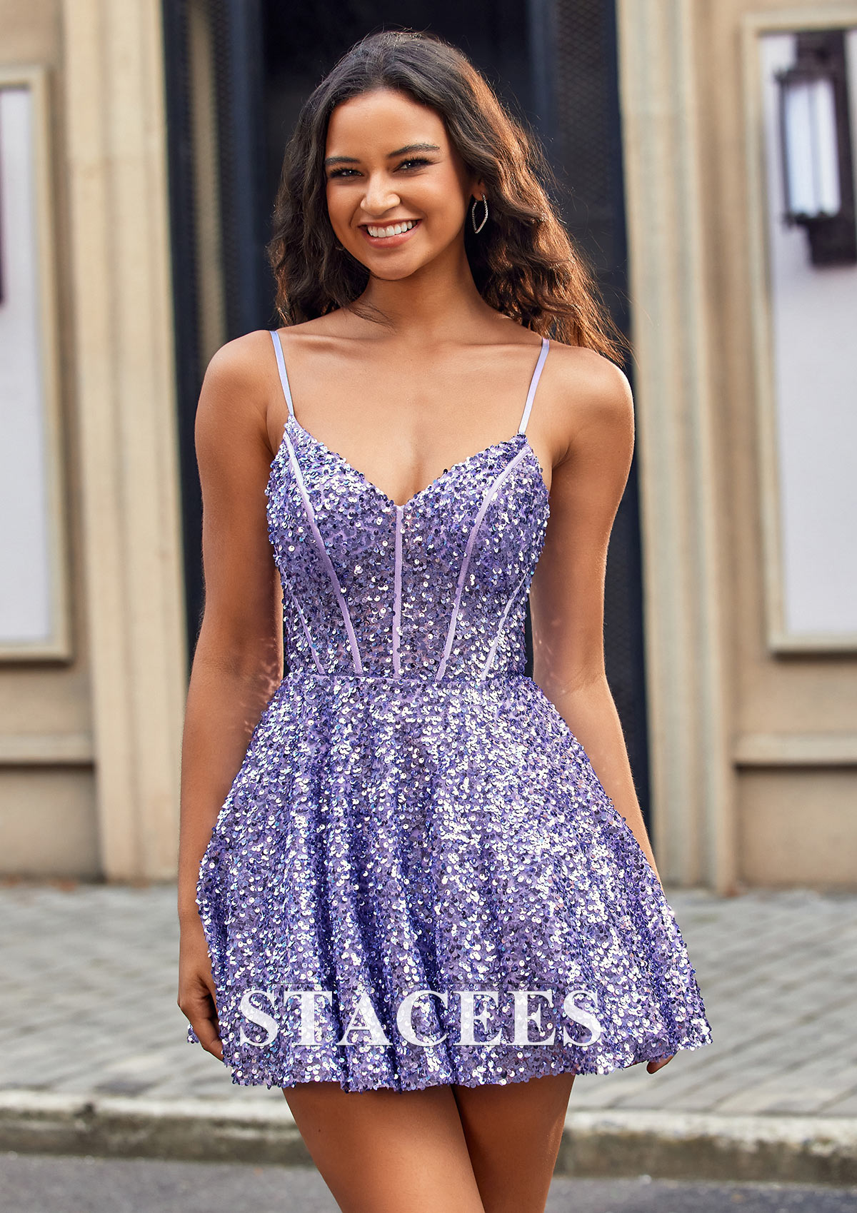 Lavande Trapèze col en v paillettes courte/mini Robe de fête de la rentrée - STACEES
