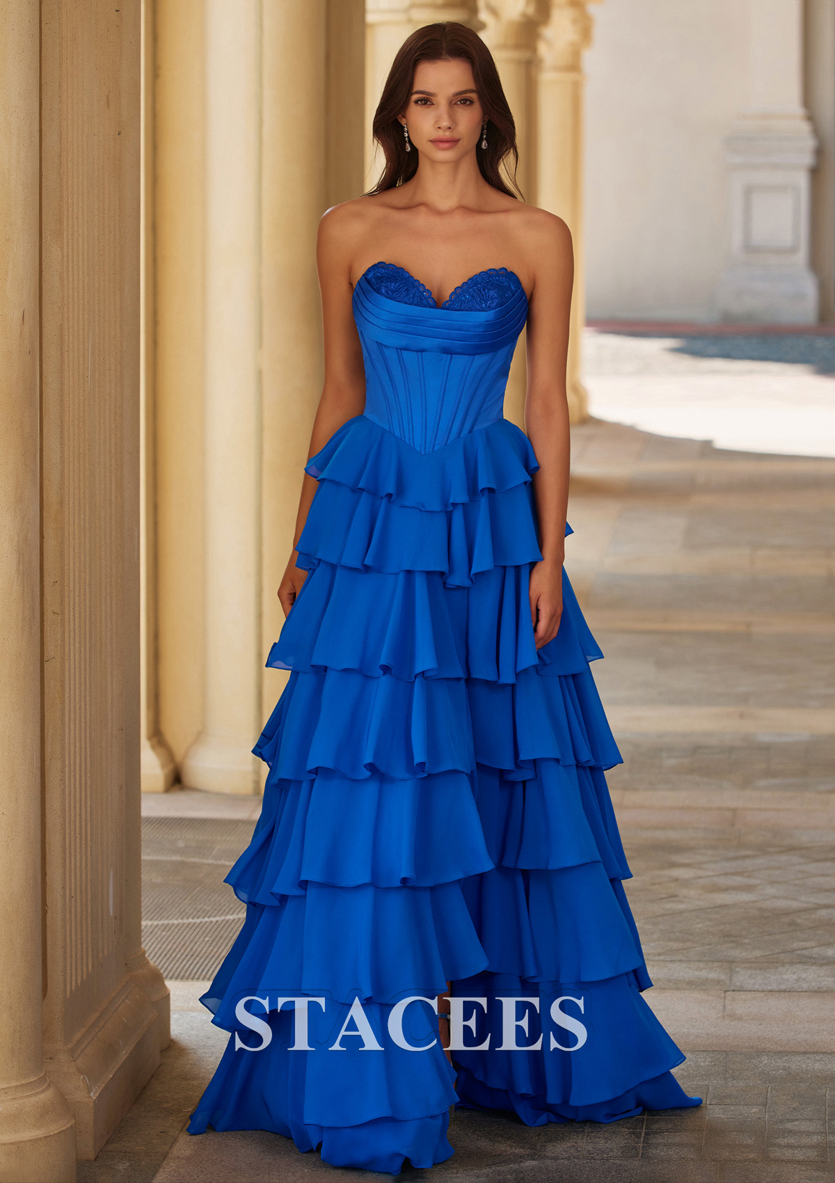 Bleu Royal Trapèze col bénitier mousseline longueur ras du sol robe de bal avec volants paillettes - STACEES