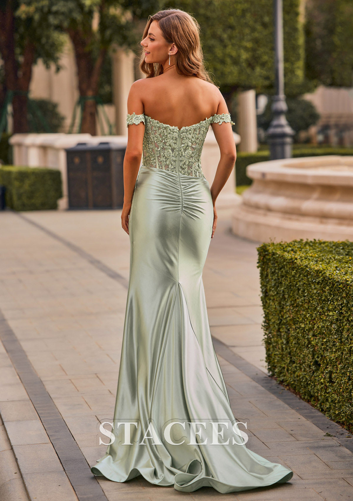 Sauge Trumpette/Sirène épaule dénudée soie comme du satin traîne balayage robe de bal - STACEES