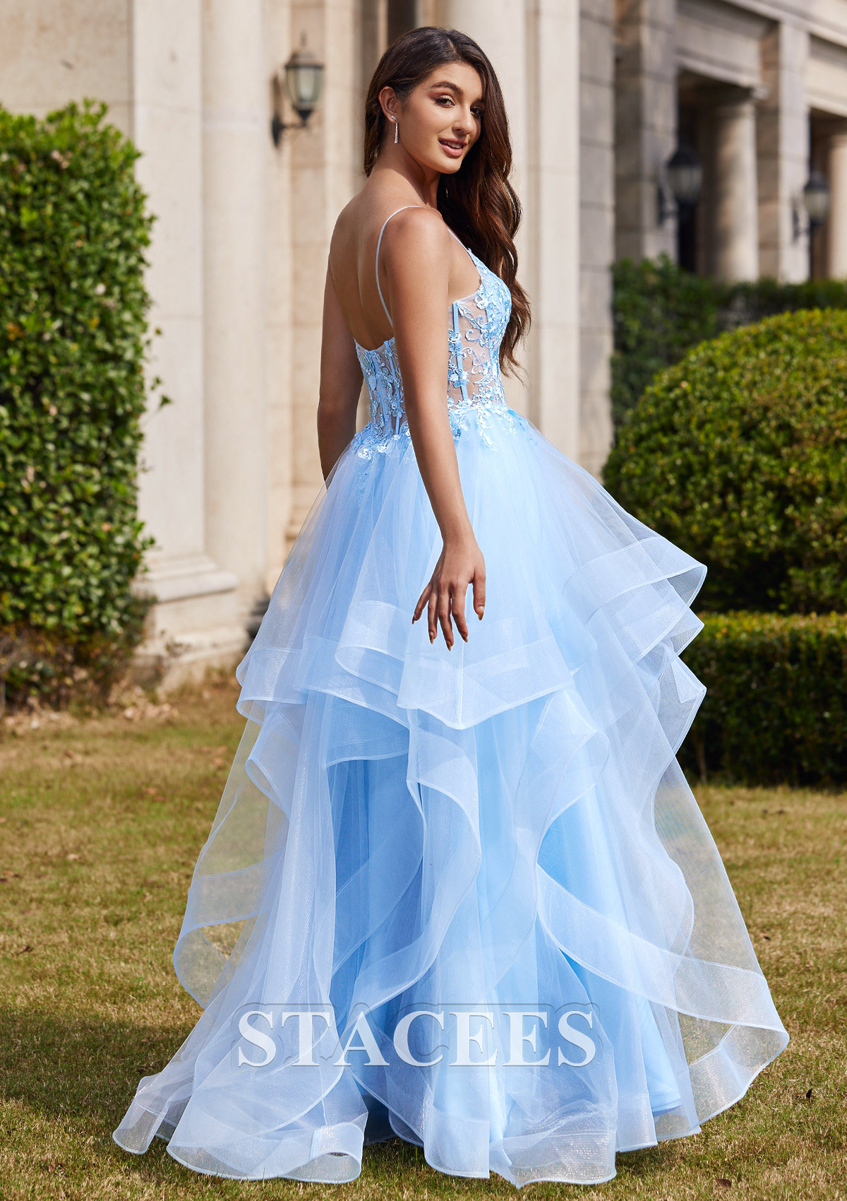 Bleu Ciel Robe marquise col en v tulle traîne balayage robe de bal - STACEES