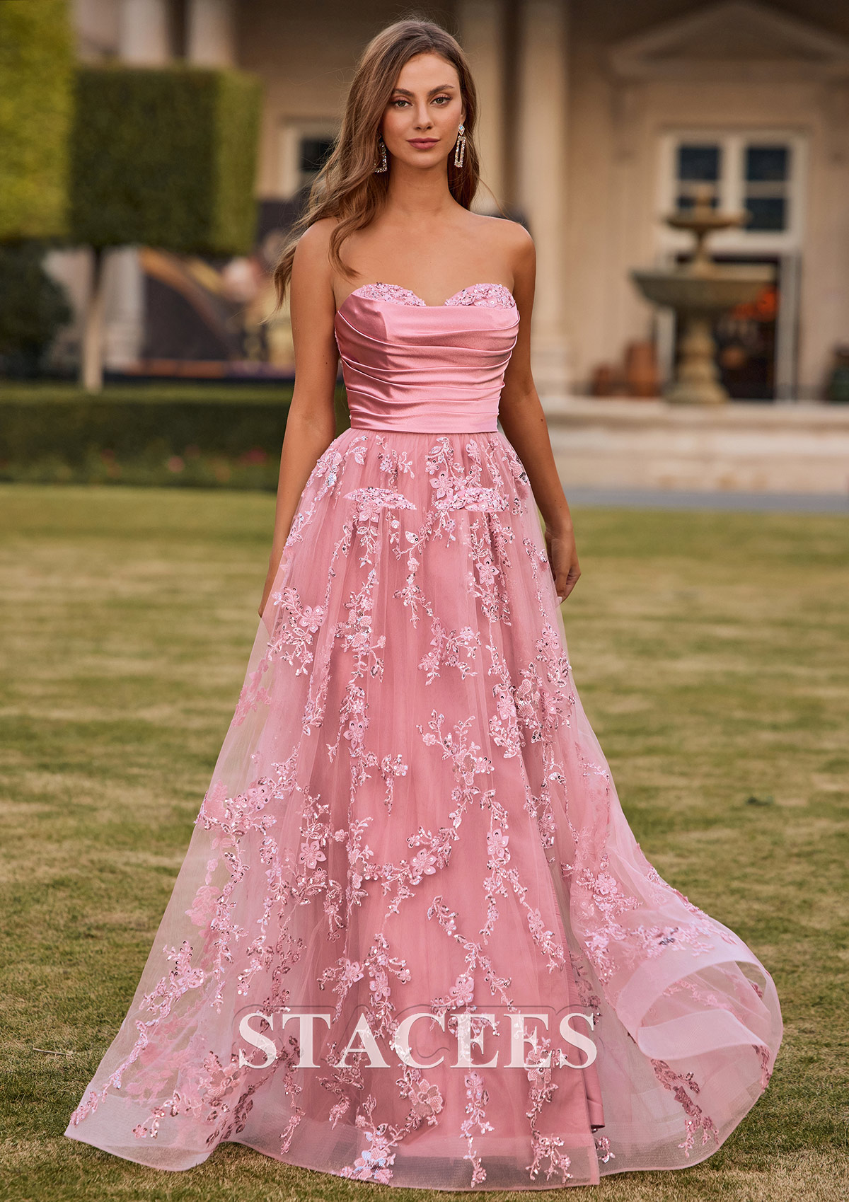 Mauve Vestido línea a cuello de corazón tul cola de barrido vestido de graduación - STACEES