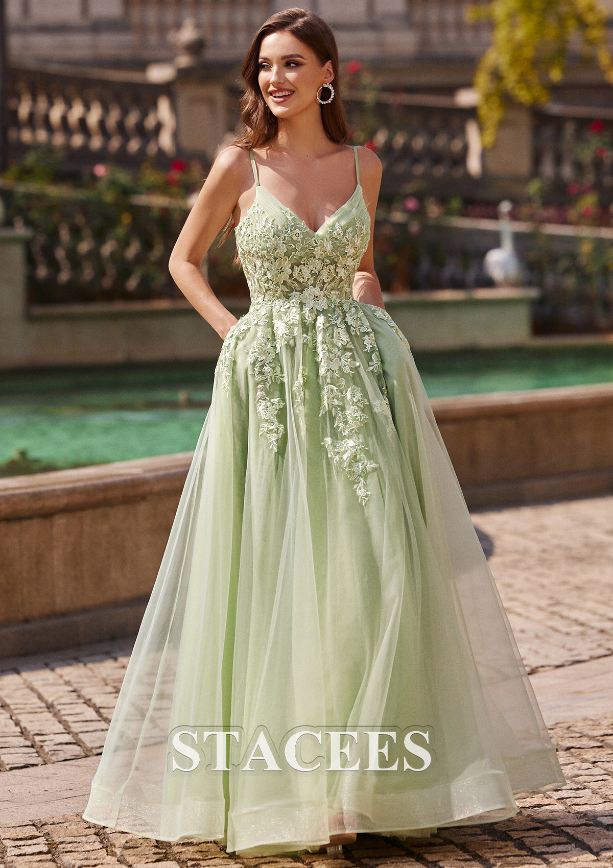 Sauge Trapèze col en v tulle ras du sol robe de bal - STACEES