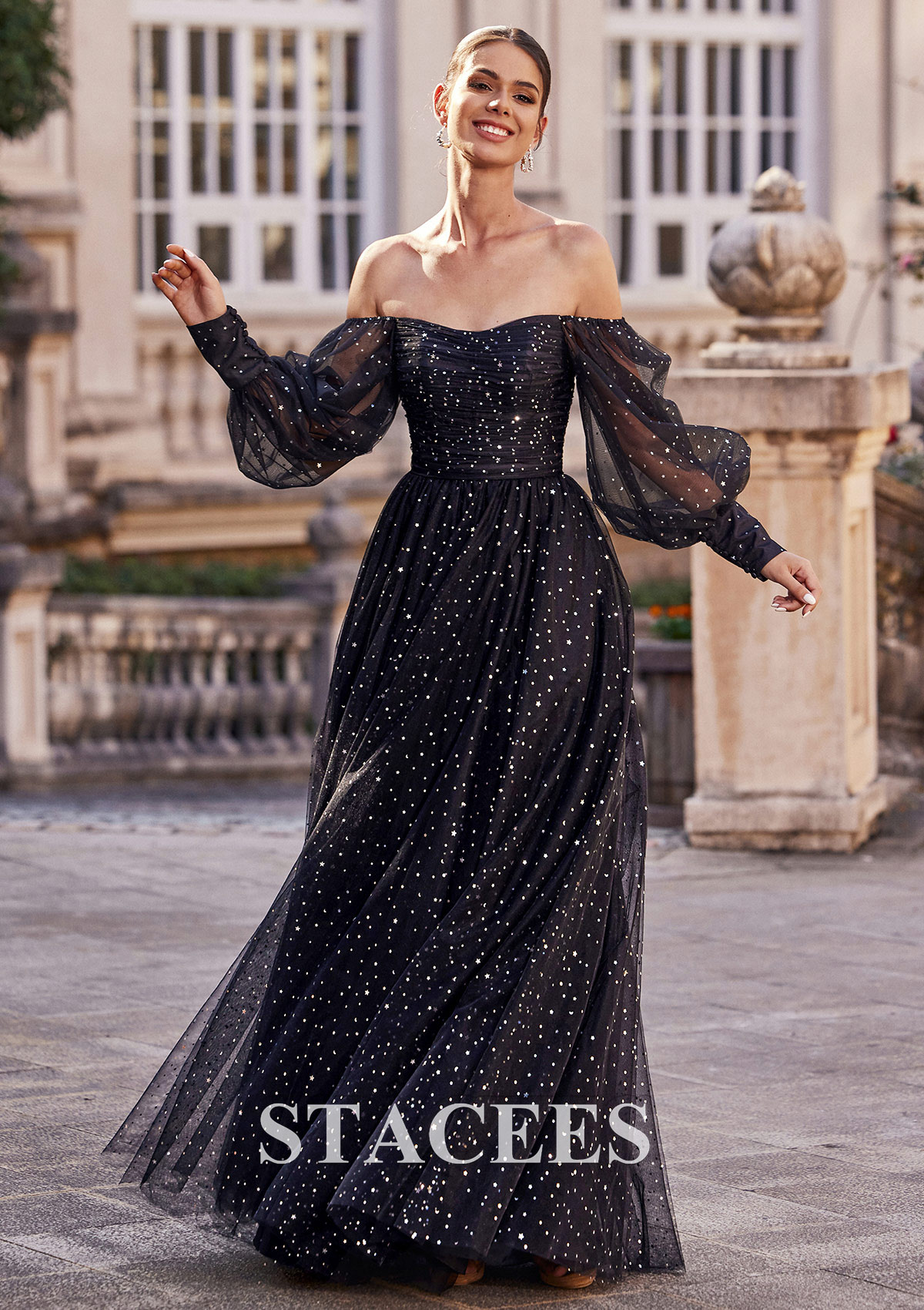 Noir Robe trapèze carrée tulle ras du sol robe de bal - STACEES