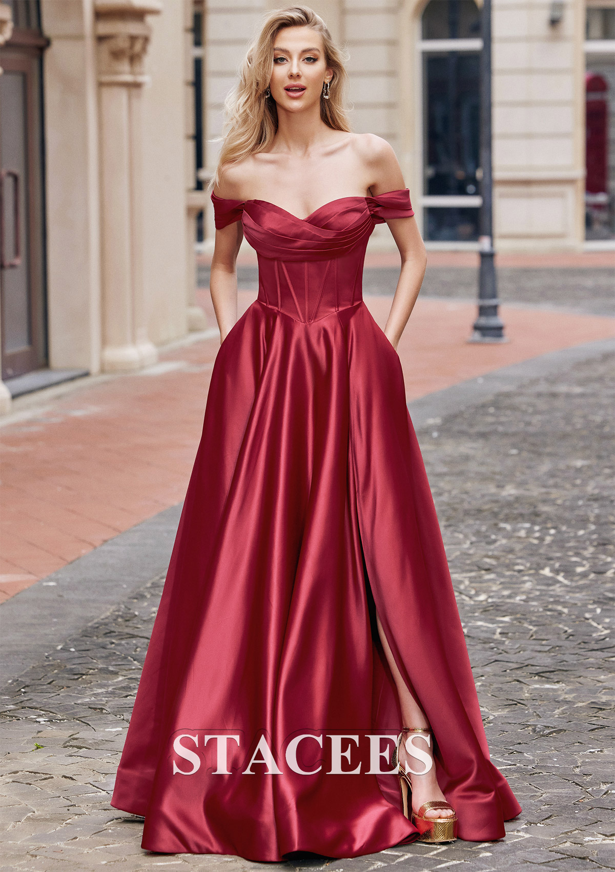 Burgundy Vestido línea a hombros descubiertos satén barrer tren vestido de graduación - STACEES