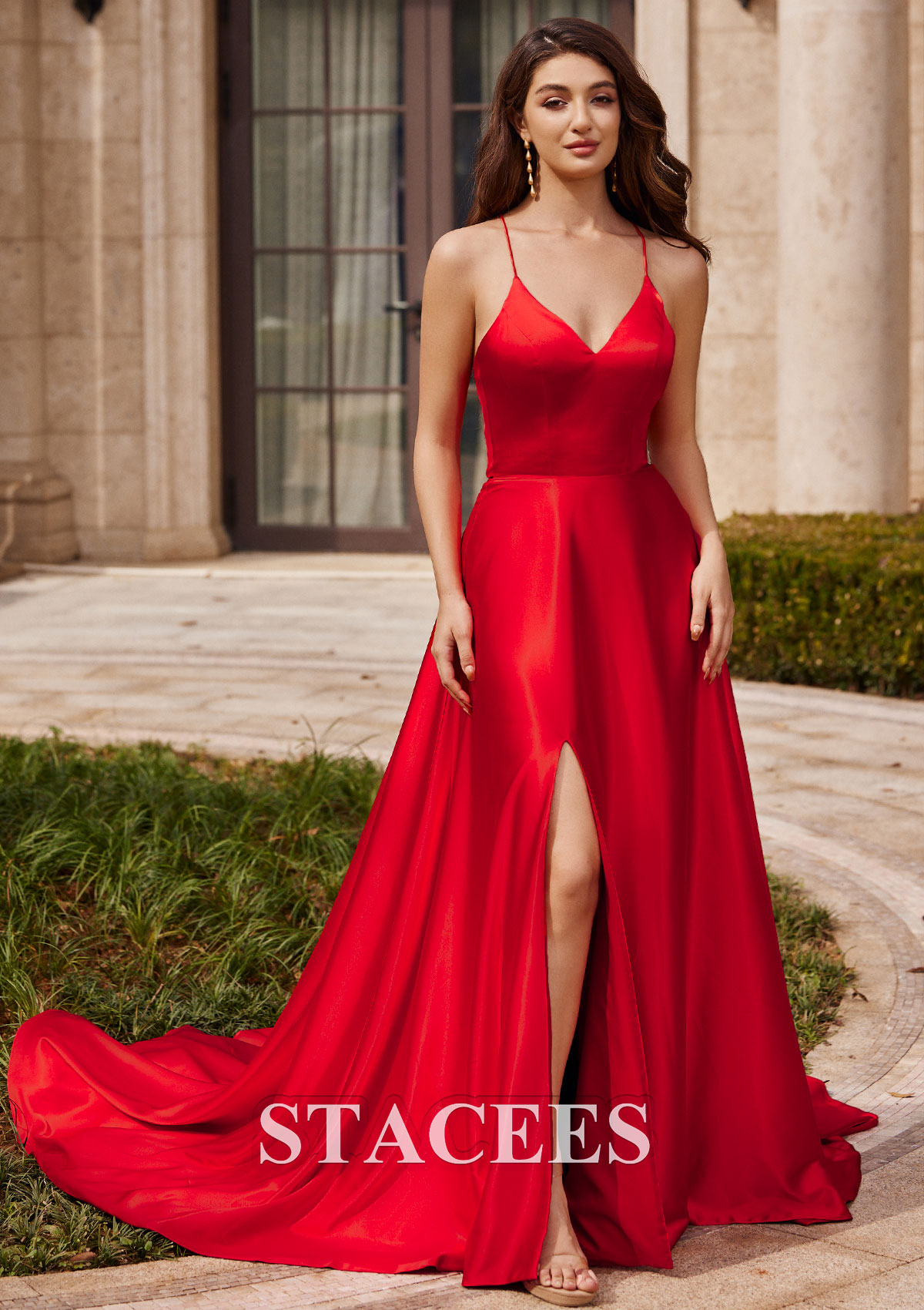 Red Vestido línea a escote en v tela charmeuse barrer tren vestido de graduación - STACEES