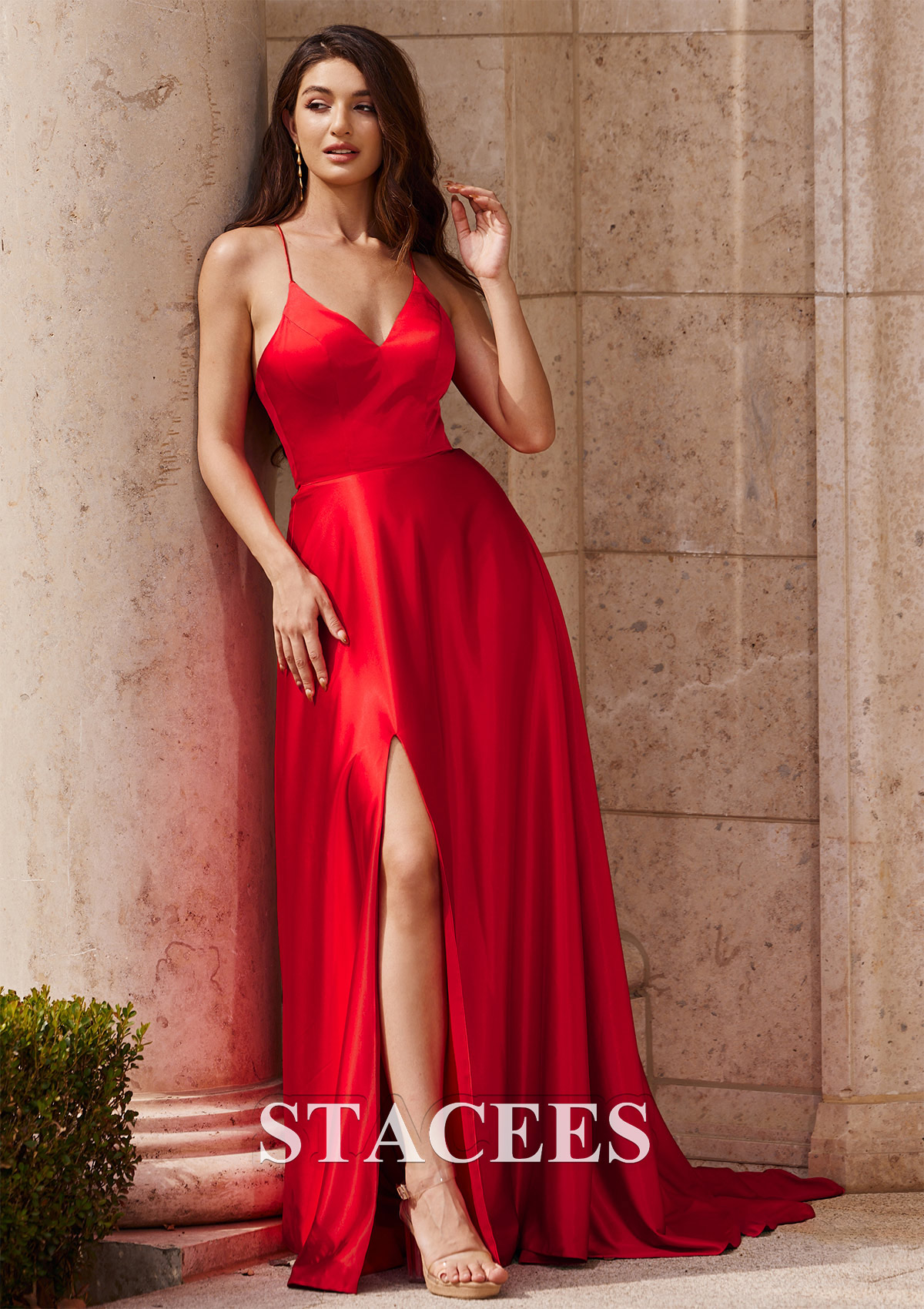 Red Vestido línea a escote en v tela charmeuse barrer tren vestido de graduación - STACEES